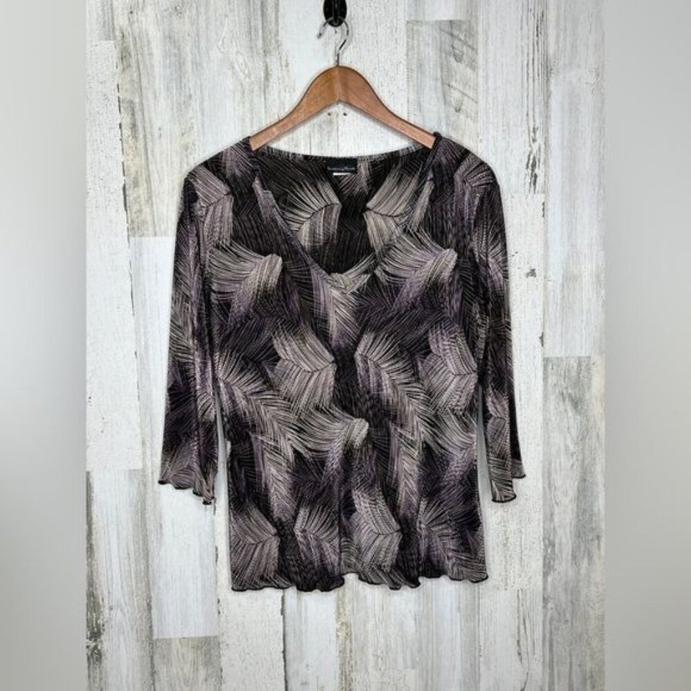 Brittany Black Women's Textured Ruffle Hem Top Purple Black Size Large